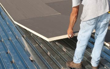 benefits of insulating Pabail Iarach flat roofing
